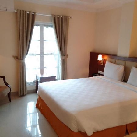 Le Semar Hotel Karawaci Dahung 外观 照片